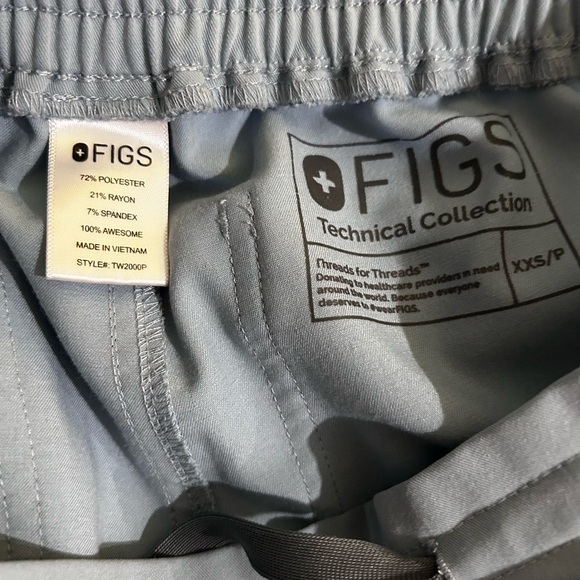 FIGS High Waisted Yola Skinny Scrub Pants - Picture 3 of 6